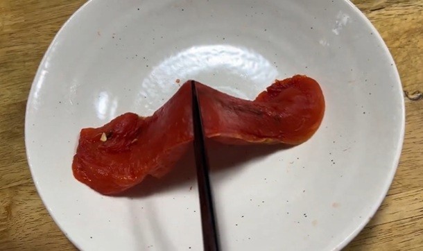 レンチンしたスイカはこうなります（でかいさん提供）