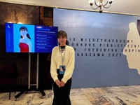 中島結里愛さん　ポーランド・ワルシャワ　4月撮影　提供：母・千香さん