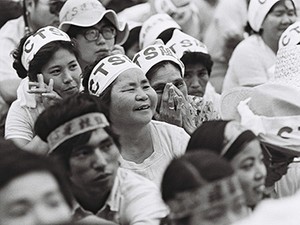 沖縄、闘いの根　記録する運動、移動する身体　琉球大学教授・阿部小涼