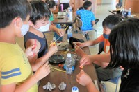 実験教室の様子（提供写真）
