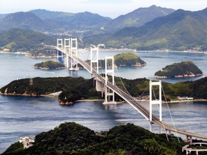 愛媛編　若者に愛される名作の宝庫　文芸評論家・斎藤美奈子