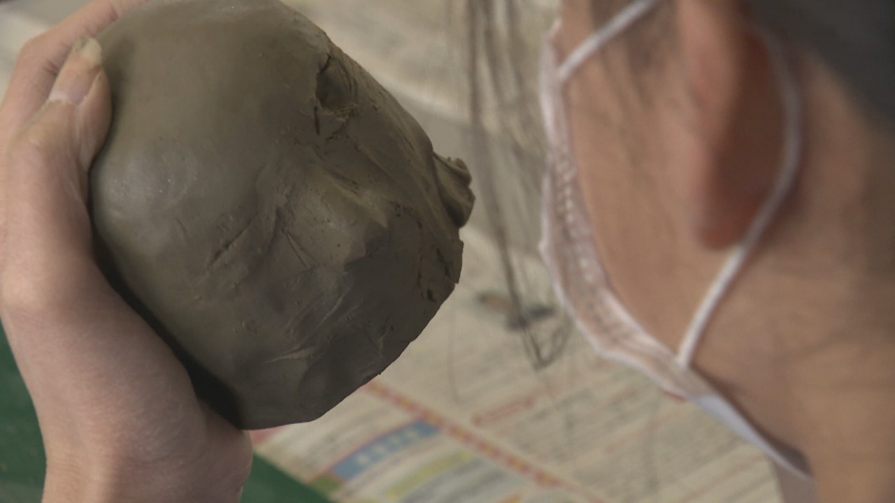 世界的彫刻家・速水史朗さんが指導 小学6年生が卒業制作 香川・多度津