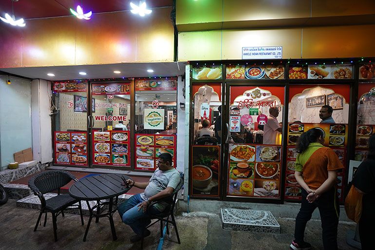 プラトゥーナムのインド料理店