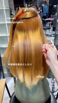 後ろから見た姿。ツヤツヤのストレートに大変身／甲斐つよしさん（@kon__kai）提供