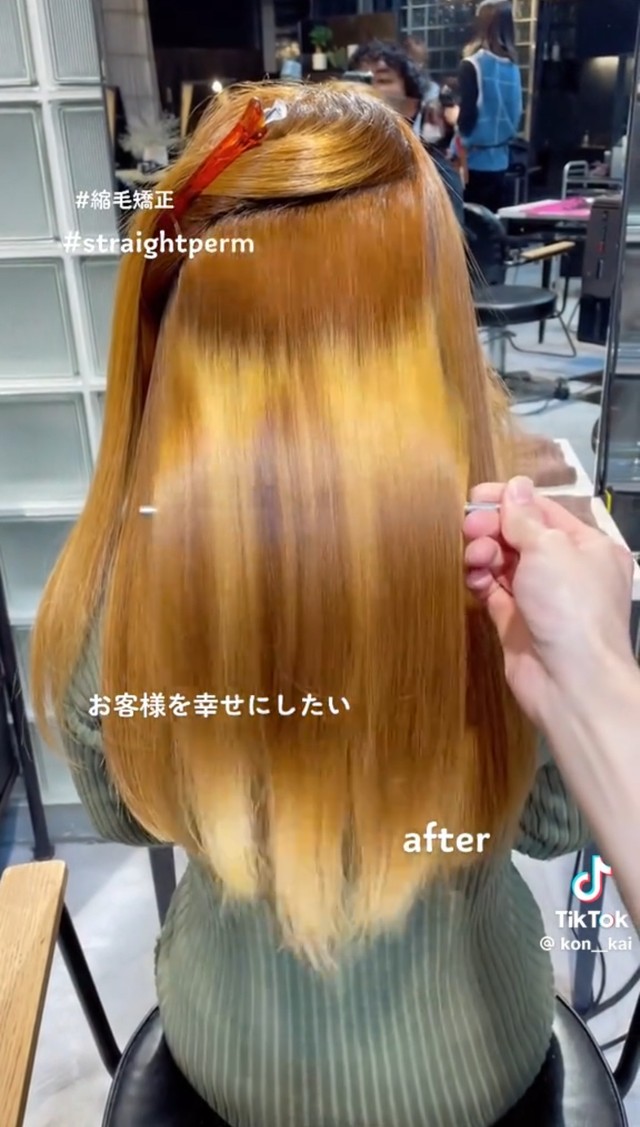 後ろから見た姿。ツヤツヤのストレートに大変身／甲斐つよしさん（@kon__kai）提供