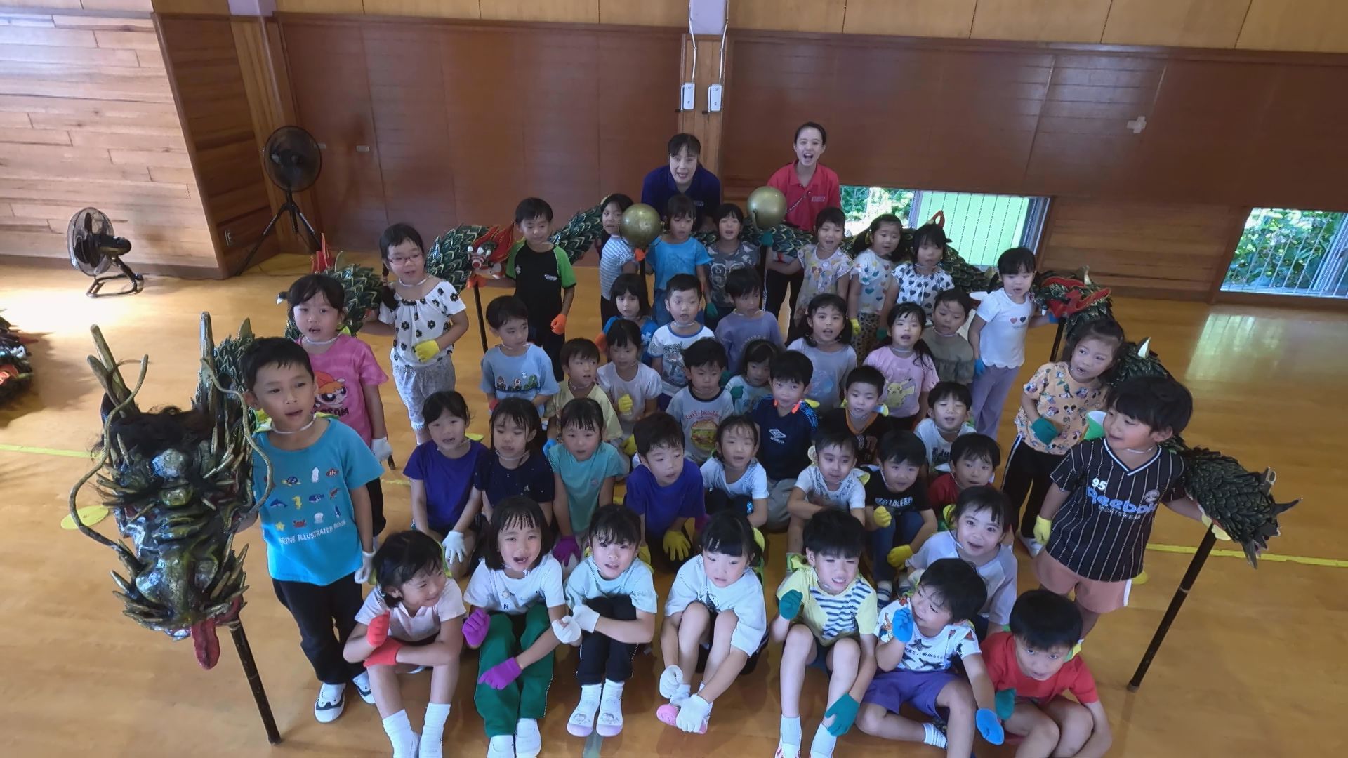 ちびっこくんち、がんばるぞ！」“龍衆”直伝！長崎北保育園「龍踊り