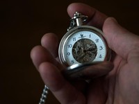 24歳無職。眠れないことに焦って、さらに眠れなくなってしまう