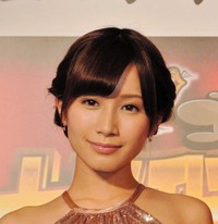 小島みなみ＝2015年2月撮影