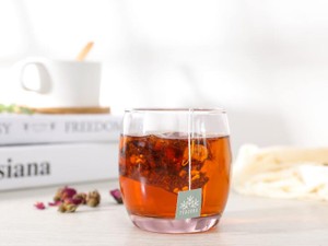 ローズヒップティーが運んできた彼との儚い夢は、ある日突然終わりを告げた