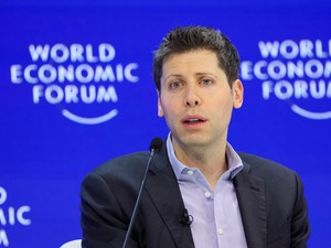 AI議論は白熱　冷静だったアルトマン氏「創造性あふれるが、大間違いすることもある」