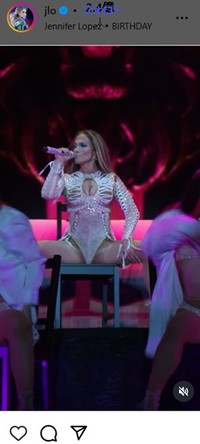 ジェニファー・ロペスのインスタグラム＠jloより