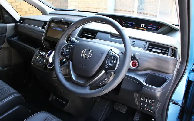 2代目フリードのインパネデザイン（提供：norico by ガリバー）