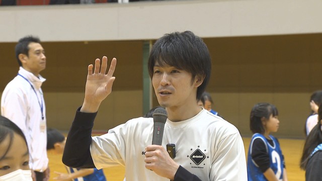 体操界のレジェンド・内村航平さんが高松市でスポーツ教室