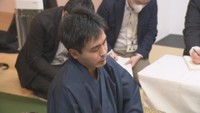 岡山市出身の菅井竜也八段