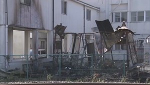 中学校敷地内の小屋と軽トラックが焼ける　けが人は無し　宮城・東松島市