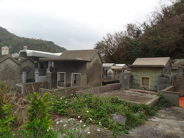 谷ゆきお　現代怪談　死人虫(しびとむし) 多死社会」で“ひとり死”を考える