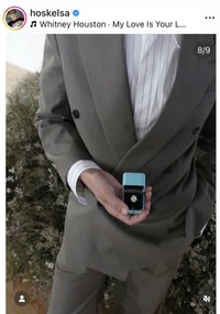 エルザ・ホスクのインスタグラム＠hoskelsaより