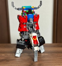 作品の一部。細部まで全て非接着で制作に挑む／セイレイさん（@seirei526）提供