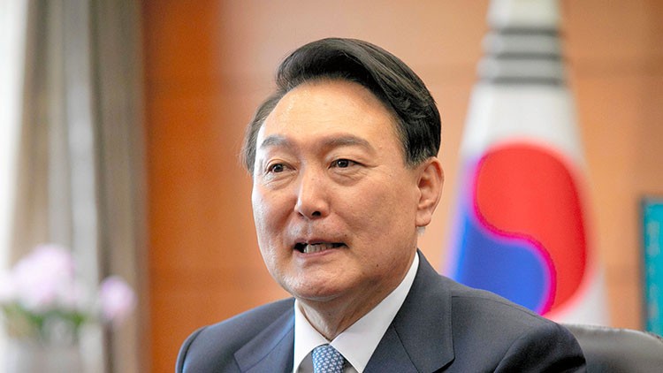 韓国の新大統領が就任 歴史を振り返ると見えてくる、日韓関係改善の