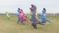 邑久浄化センター生涯スポーツ広場で開催された「ティラノサウルスレース」
