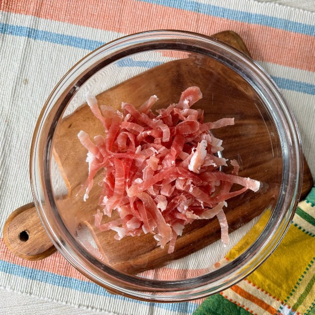 ポイントは生ハムを「とにかく細かく切る」こと！
／ハマごはん【お手軽レシピ】　公式Xより