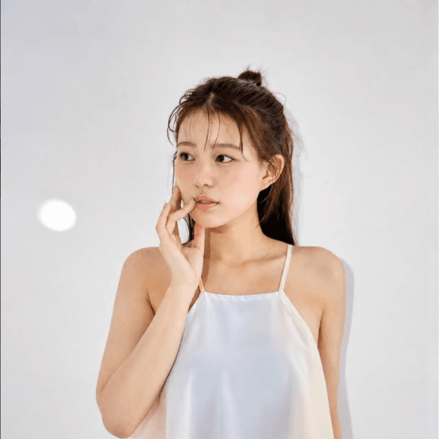 城真菜々美のインスタグラム（＠nana_13_n）より