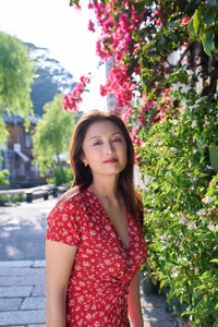 「井上晴美ラスト写真集　或る女」撮影：宮澤正明／（講談社）