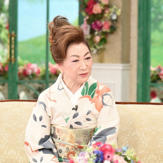 「徹子の部屋」　大月みやこ＝テレビ朝日提供