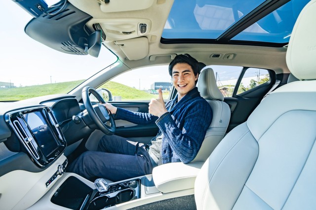 「今もっとも欲しい」と思う国産車は？　※画像はイメージです（metamorworks/stock.adobe.com）