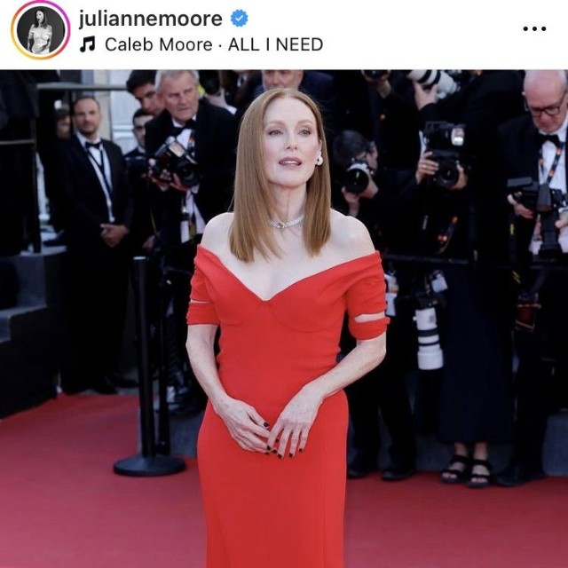 ジュリアン・ムーアのインスタグラム＠juliannemooreより