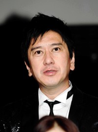 川崎麻世(2015年撮影)