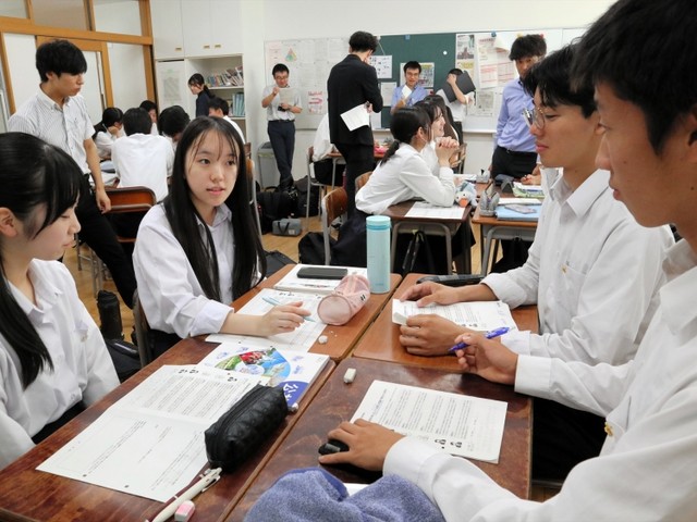 「主権者教育」実践進む高校では　少しずつ意見の分かれるテーマを議論　まだ少数派