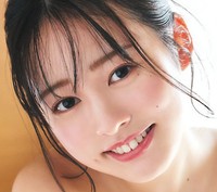 「週刊少年チャンピオン」49号の表紙＆巻頭グラビアを飾った白濱美兎さんⒸ秋田書店ⒸRIP INC.Ⓒ高橋慶佑