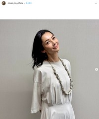 一時帰国で美容室を訪れた伊東美咲さん（本人の公式インスタグラムから）