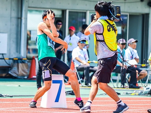 鹿居二郎の記事