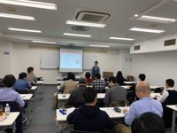 岡本さん主催のセミナーの様子