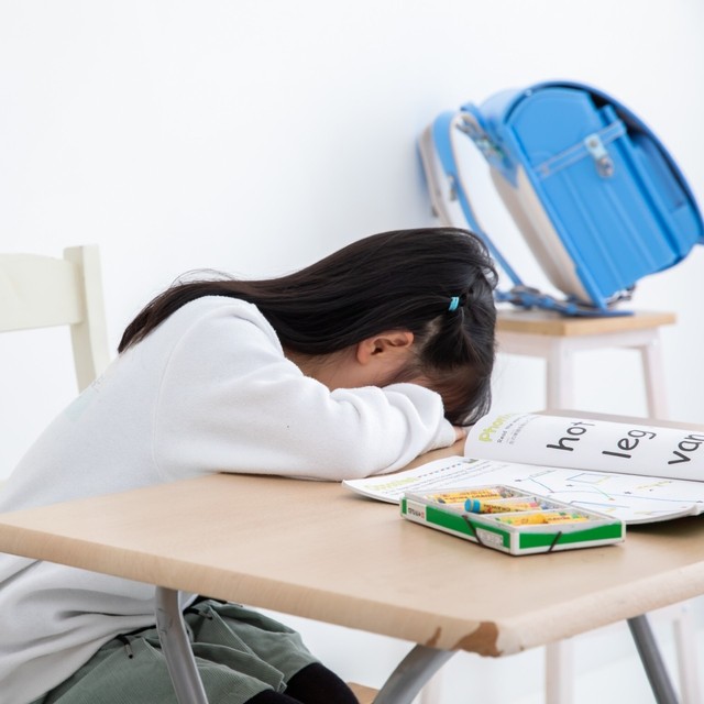 覚悟を決めたと思いきや不安定に落ち込む心　※画像はイメージです（minaa_key/photoAC）