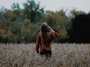 誰かに恋をする事象を自ら止めた私は、「恋」を諦めらずにいる