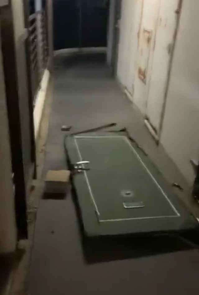 ドアまで力尽きて倒れてた 画像提供：レイヴンさん