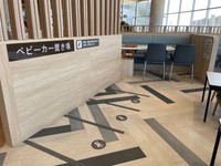 ベビーカー置き場もあります（提供：イオンモール伊丹）