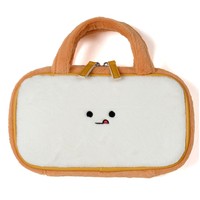 食パンデザインがかわいいと話題に「ミササ ソーイングセット 食パン ファスナーバッグタイプ 12点セット」（提供：日本紐釦貿易株式会社）