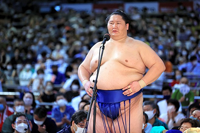 SUMO/ Takakeisho clinches his third championship in fight to finish