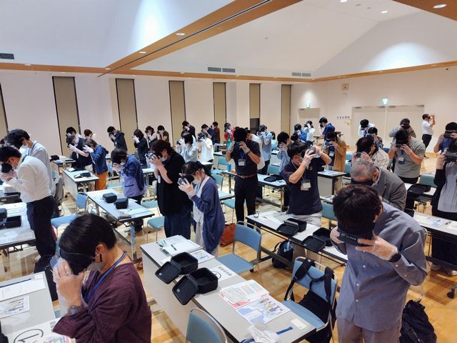 参加者全員、集中が途切れることなく最後まで熱心に講座に取り組んでいました