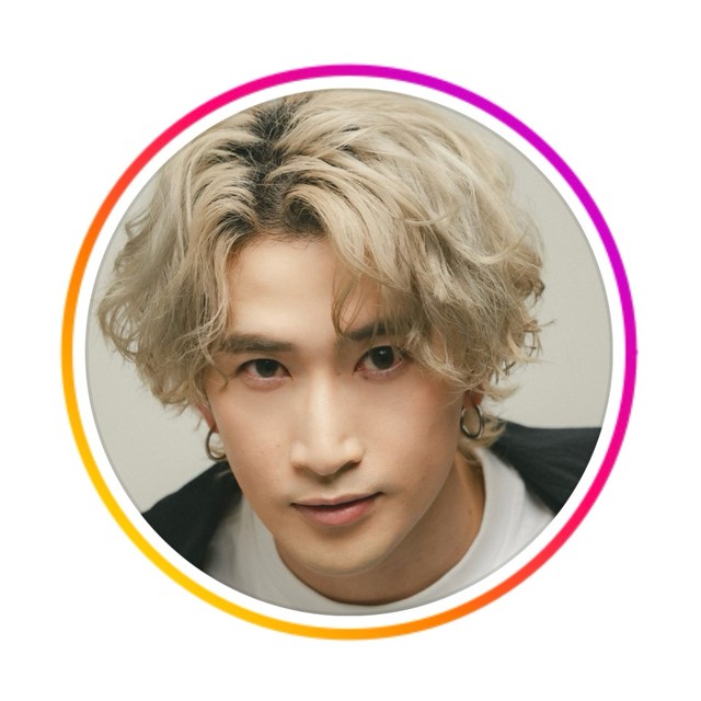 高橋駿一（@shun1official）さんのインスタグラムより