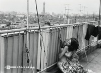 『㊙色情めす市場』より　(c)日活