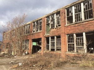 白人たちはなぜ貧困化したのか