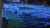西川緑道公園では約15万個のLED