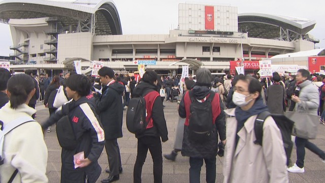 埼玉スタジアム2002　さいたま市緑区美園　8日