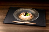羽田空港・成田空港の日本航空のラウンジで讃岐の「桜うどん」提供　3カ月間の期間限定　香川