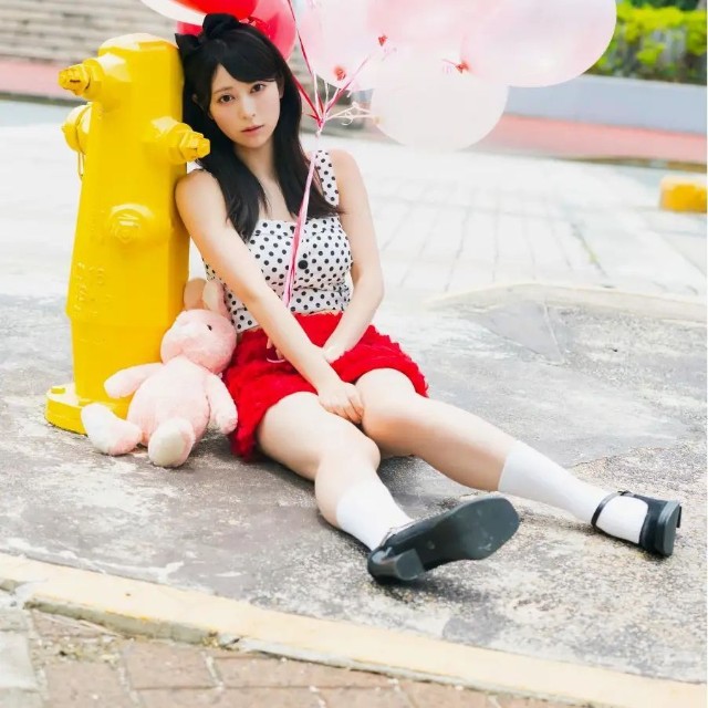 瀬戸みるかの1st写真集（秋田書店）より＝撮影：カノウリョウマ